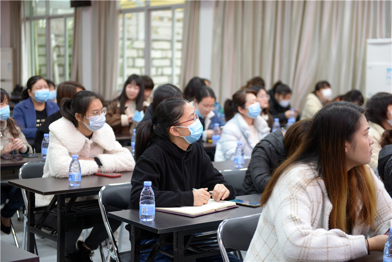 眼里有光、手捧鮮花，她們在閩侯竹岐這樣過節(jié)