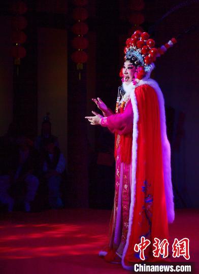 福州：老中青閩劇名家同臺飆戲