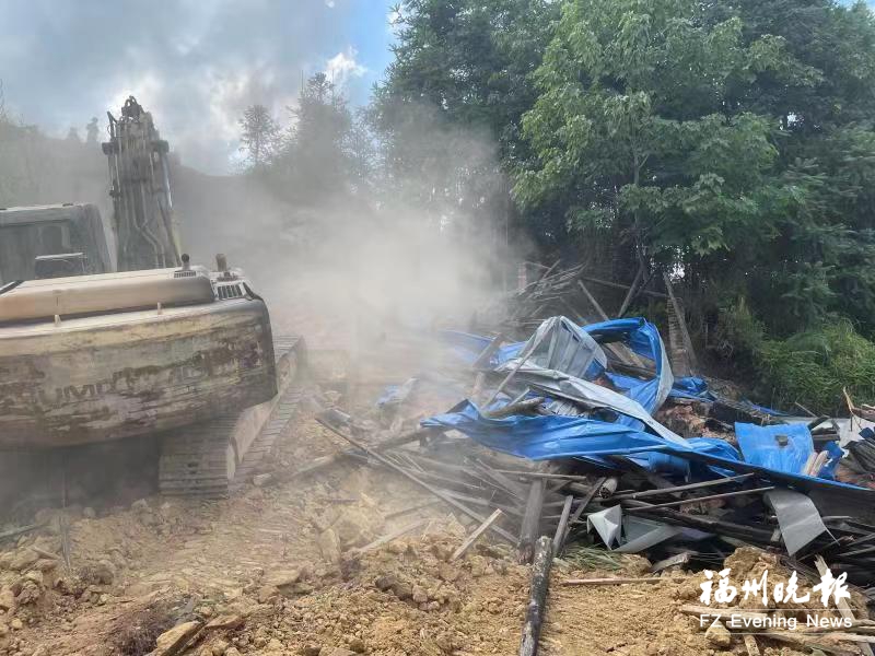 淘汰落后產能 閩清塔莊拆除違建舊窯廠