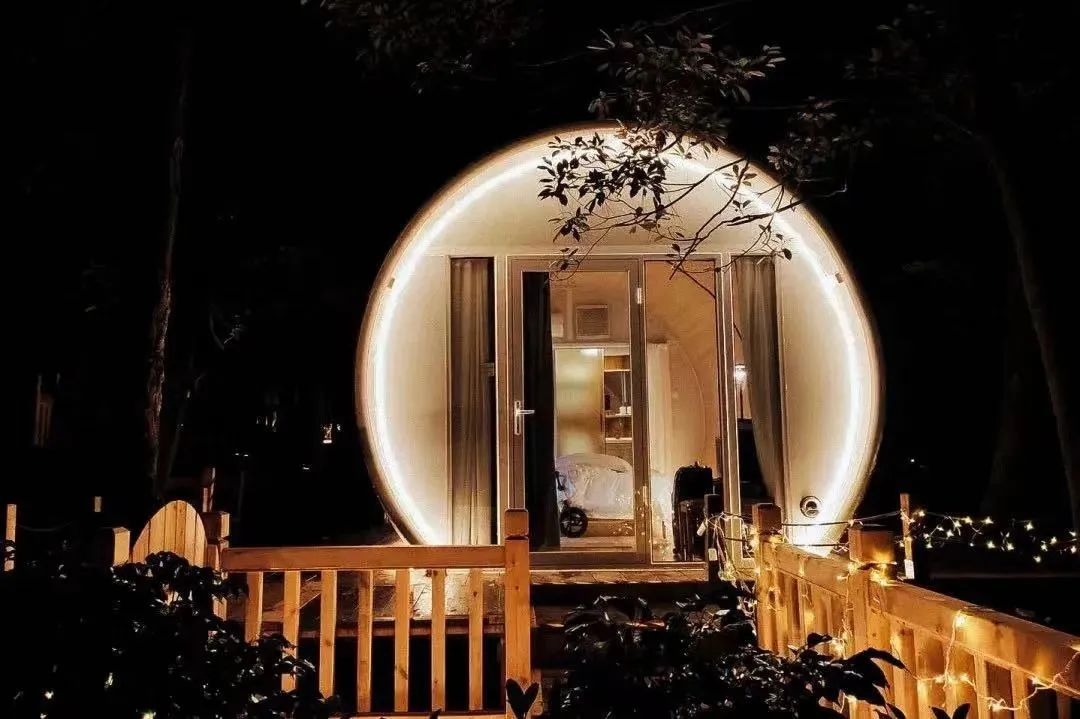 新晉網(wǎng)紅打卡地！福州鼓嶺柱里露營地“火”上央視