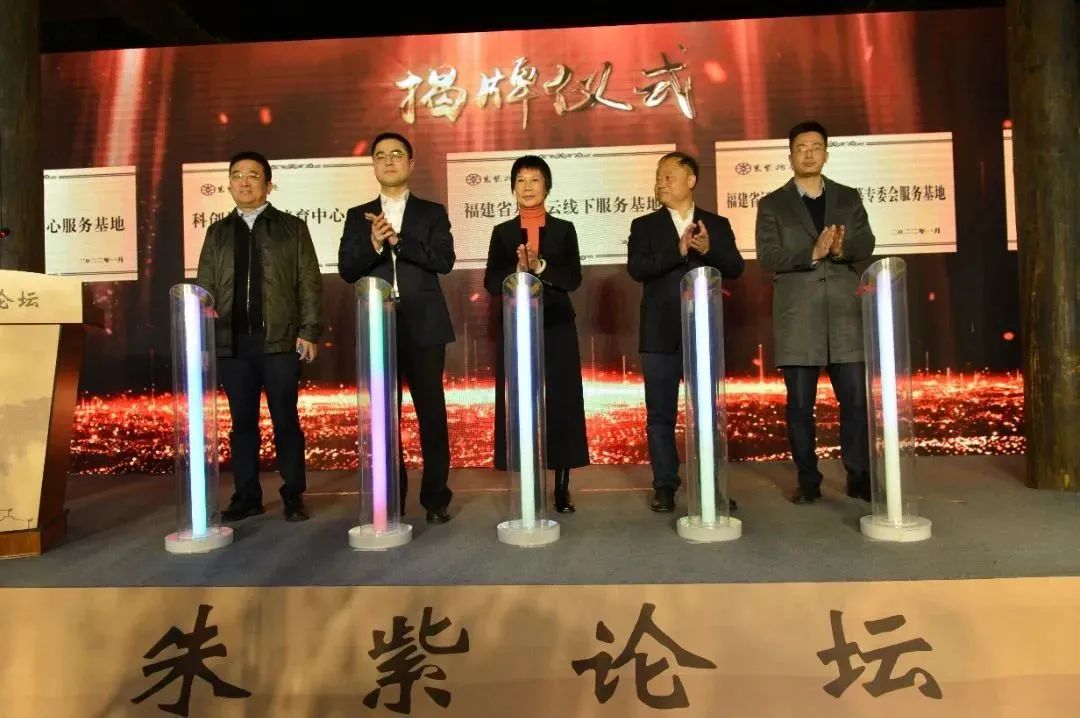 鼓樓持續創新人才工作機制 推動數字法務金融三大產業人才集聚